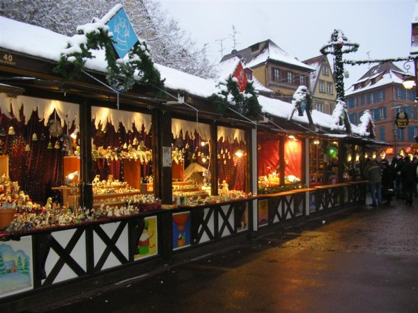 046 Colmar Marche de Noel le soir