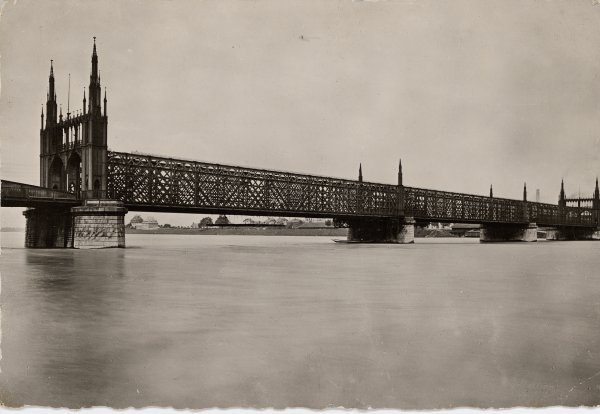 Strasbourg, les ponts du Rhin