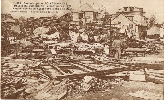 Pointe à Pitre, après le cyclone de septembre 1928