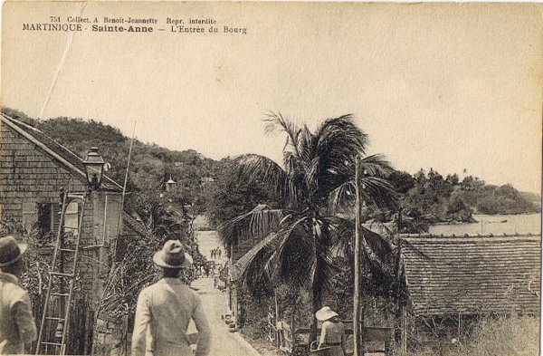 Sainte-Anne, l'entrée du bourg